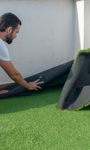 DIY vs professional installed turf