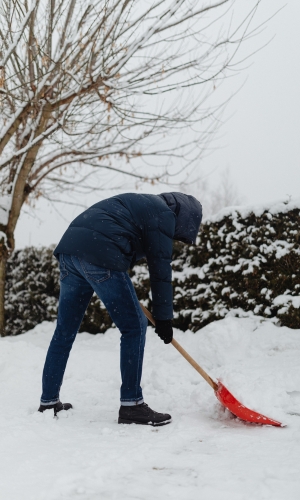Winter Maintenance Artificial Turf